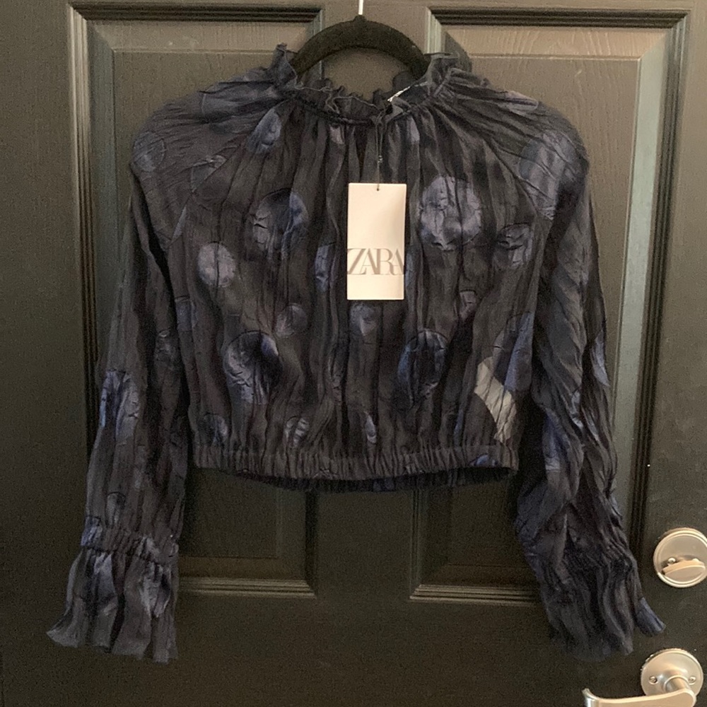 Zara NWT Womens navy blue long sleeve cropped sheer top